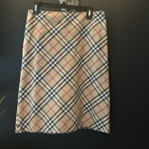 Burberry skirt